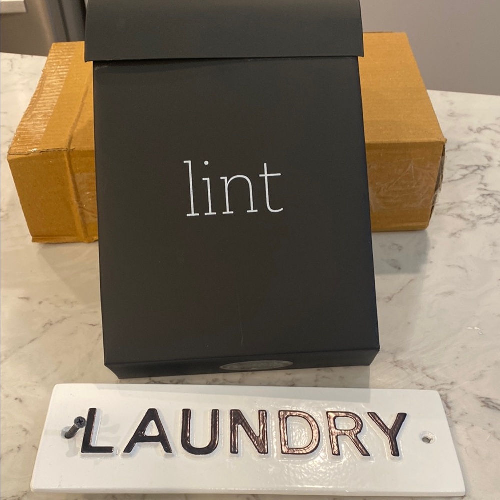 Black Lint Storage Box